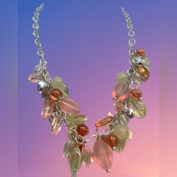 Vintage Pastel Multicolored Lucite Bead Necklace - Picture 3 of 5